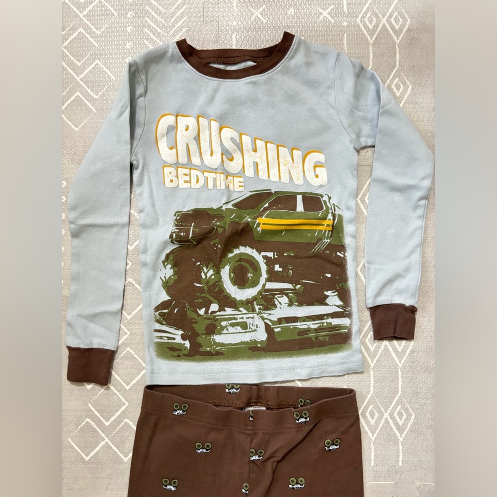 Boys Long Sleeve Pajamas Set